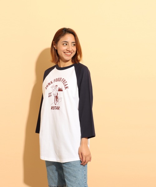 ROTAR（ローター）の「J&F DELIVERY Raglan Tee（Tシャツ/カットソー・メンズ・ブラック/ホワイト×ネイビー・LARGE/MEDIUM/X-LARGE/SMALL）」の4枚目の写真