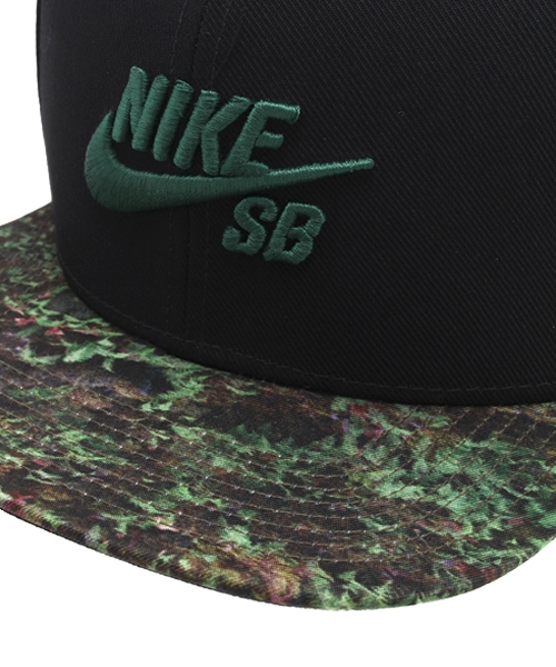 NIKE SB（ナイキエスビー）の「ユニセックス ナイキ スケートボーディング キャップ 帽子 NIKE SB SEASONAL SNAPBACK CAP 688725（キャップ・メンズ・ブラック・ONE SIZE）」の5枚目の写真