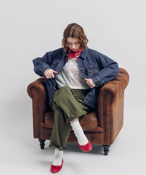 MUHET(ミュエータ)の「ロゴプリントロンT(Tシャツ/カットソー・レディース・オフホワイト/チャコールグレー・MEDIUM/X-LARGE)」の15枚目の写真