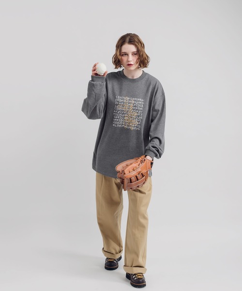 MUHET(ミュエータ)の「ロゴプリントロンT(Tシャツ/カットソー・レディース・オフホワイト/チャコールグレー・MEDIUM/X-LARGE)」の6枚目の写真