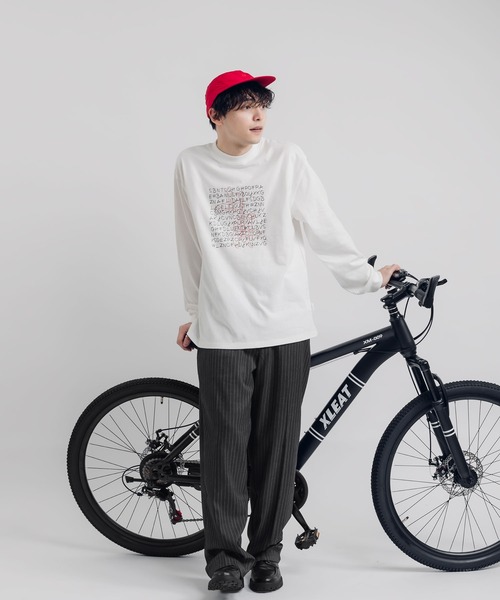 MUHET(ミュエータ)の「ロゴプリントロンT(Tシャツ/カットソー・レディース・オフホワイト/チャコールグレー・MEDIUM/X-LARGE)」の20枚目の写真