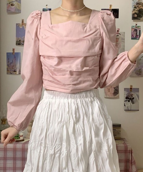 VIVID LADY（ビビッドレディー）の「スクエアネックブラウス長袖 レディース クロップド丈（シャツ/ブラウス・レディース・ブラック/アイボリー/ピンク・FREE）」の3枚目の写真