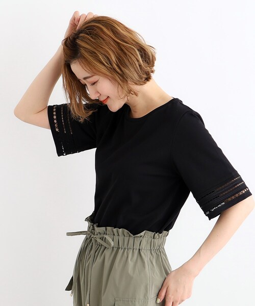 grove（グローブ）の「◆【洗える・接触冷感・UV】袖刺繍デザインTシャツ（Tシャツ/カットソー・レディース・オフホワイト/ブラック/ブラウン系その他6/サックスブルー・01/02/03/04/05）」の5枚目の写真