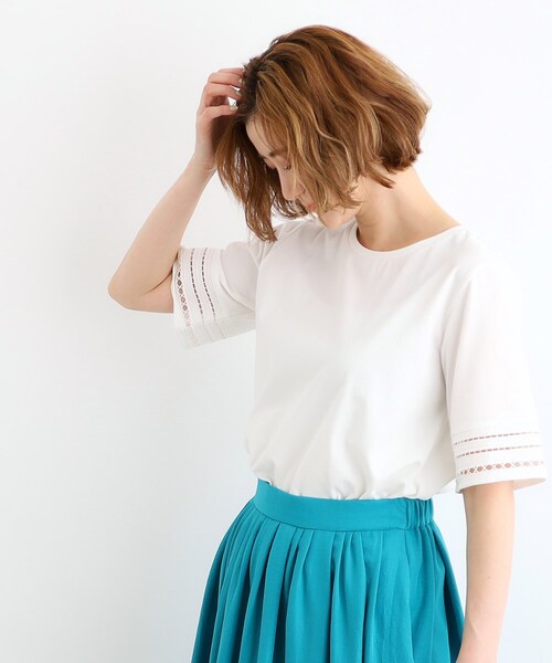 grove（グローブ）の「◆【洗える・接触冷感・UV】袖刺繍デザインTシャツ（Tシャツ/カットソー・レディース・オフホワイト/ブラック/ブラウン系その他6/サックスブルー・01/02/03/04/05）」の10枚目の写真
