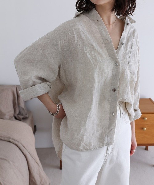 evernavy（エバーネイビー）の「リネンオーバーサイズシャツ（シャツ/ブラウス・レディース・グレイッシュベージュ/ネイビー/オートミール/ホワイト/カーキ・L/M）」の15枚目の写真