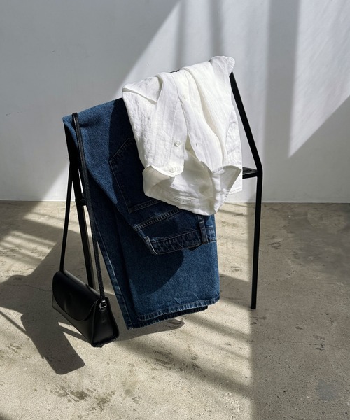 evernavy（エバーネイビー）の「リネンオーバーサイズシャツ（シャツ/ブラウス・レディース・グレイッシュベージュ/ネイビー/オートミール/ホワイト/カーキ・L/M）」の7枚目の写真