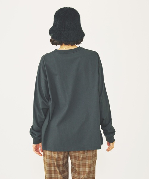 MILKFED.(ミルクフェド)の「BAR LOGO BASIC L/S TEE(Tシャツ/カットソー・レディース・ライトブルー/ホワイト/チャコール・M/L)」の6枚目の写真
