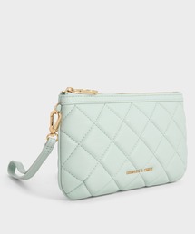 CHARLES & KEITH（チャールズ & キース）の「Cressidaクレシダキルトリストレット（ポーチ）」