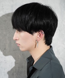 SBG（エスビー）の「SBG クロスラインイヤーカフ フリーサイズ（イヤーカフ）」