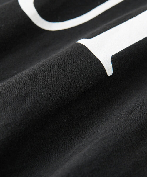 RIVE DROITE（リヴドロワ）の「WEB限定【ロゴがポイント】ミニウラケロゴプルオーバー（Tシャツ/カットソー・レディース・ブラック/ライトグレー・FREE）」の5枚目の写真