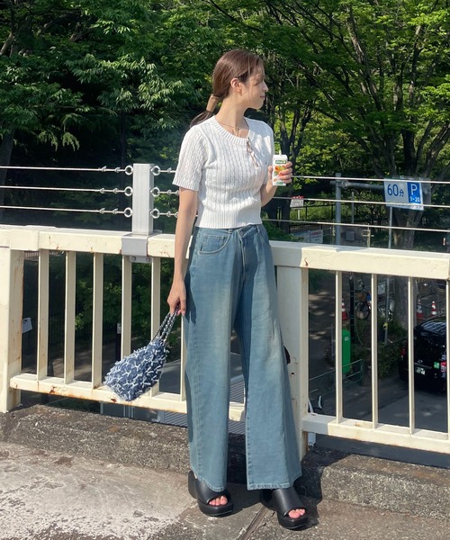 AS KNOW AS plus(アズノゥアズプラス)の「◎ロゴ刺繍 ケーブルニット半袖プルオーバー(ニット/セーター・レディース・ブルー/ネイビー/グレー/オフホワイト/レッド/ホワイト×ブラック/シルバー・FREE)」の20枚目の写真