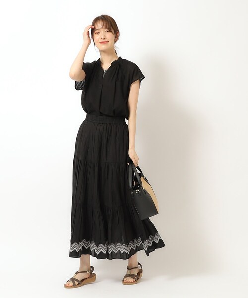 SHOO・LA・RUE（シューラルー）の「◆【洗える/インド綿100％】ふわっと揺れる ティアード刺繍スカート（スカート・レディース・ホワイト/ブルー系その他/レッド系/ブラック・00）」の11枚目の写真