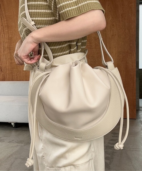 【お気にいる】 lawgy（ラウジー）の「round purse shoulder bag / ラウンド バッグ