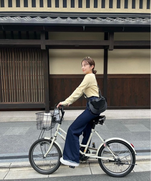 lawgy（ラウジー）の「round purse shoulder bag / ラウンドパースショルダーバッグ（ショルダーバッグ・レディース・アイボリー/ブラック・FREE）」の14枚目の写真