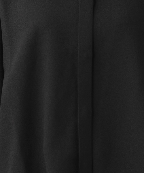 Elura（エルーラ）の「サラサラサマー袖コンブラウス/125576（シャツ/ブラウス・レディース・カーキ/ブラック/ホワイト・SMALL/MEDIUM）」の12枚目の写真