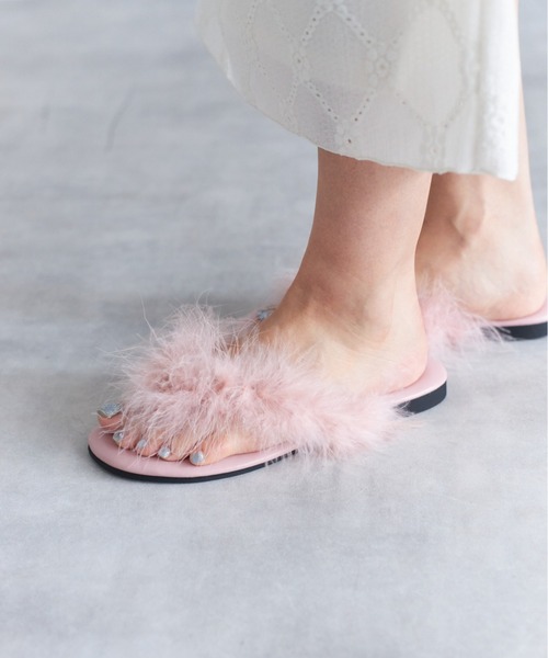 tocco closet（トッコ　クローゼット）の「【ZOZO限定】ファートングサンダル（サンダル・レディース・アイボリー/ブラック/ピンク・M/L）」の3枚目の写真