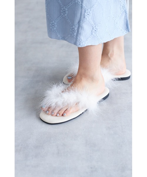 tocco closet（トッコ　クローゼット）の「【ZOZO限定】ファートングサンダル（サンダル・レディース・アイボリー/ブラック/ピンク・M/L）」の6枚目の写真