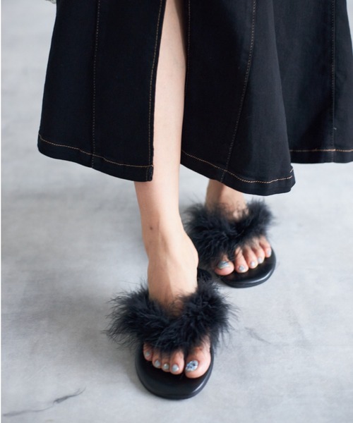 tocco closet（トッコ　クローゼット）の「【ZOZO限定】ファートングサンダル（サンダル・レディース・アイボリー/ブラック/ピンク・M/L）」の13枚目の写真