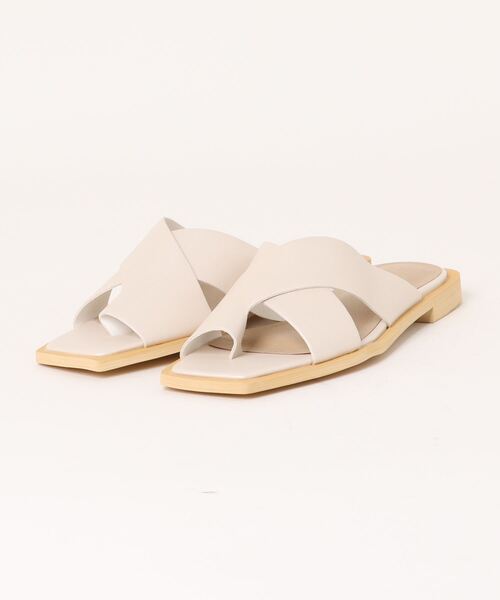 LIAN（リアン）の「/LIAN/クロストングサンダル（サンダル・レディース・アイボリー/ブラック/ブラウン・LARGE/SMALL/MEDIUM）」の7枚目の写真