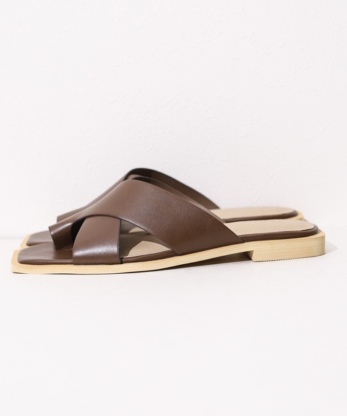 LIAN（リアン）の「/LIAN/クロストングサンダル（サンダル・レディース・アイボリー/ブラック/ブラウン・LARGE/SMALL/MEDIUM）」の11枚目の写真