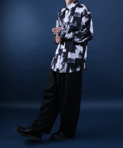 ANPAS(アンパス)の「High Function Total Pattern Print Shirt/総柄プリント シャツ イージーケア ナチュラルストレッチ(シャツ/ブラウス・メンズ・ブラック系その他2/ホワイト系その他/ブルー系その他/ブラック系その他3/ホワイト系その他2/ブラック系その他・L/M)」の20枚目の写真