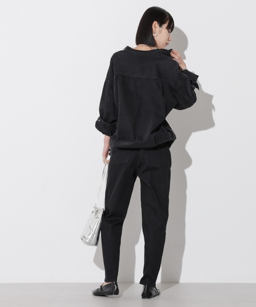 Apo(s)ture(アポスチャー)の「NORAH-001/デニムテーパードパンツ(デニムパンツ・レディース・ネイビー/ブラック・XS/S/M/L/XL)」の13枚目の写真