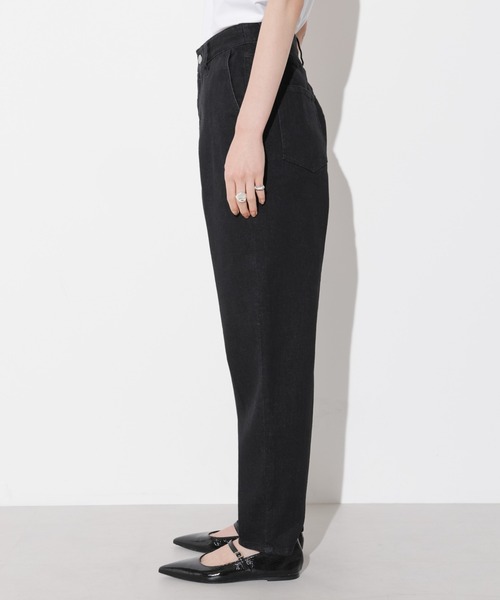 Apo(s)ture(アポスチャー)の「NORAH-001/デニムテーパードパンツ(デニムパンツ・レディース・ネイビー/ブラック・XS/S/M/L/XL)」の18枚目の写真
