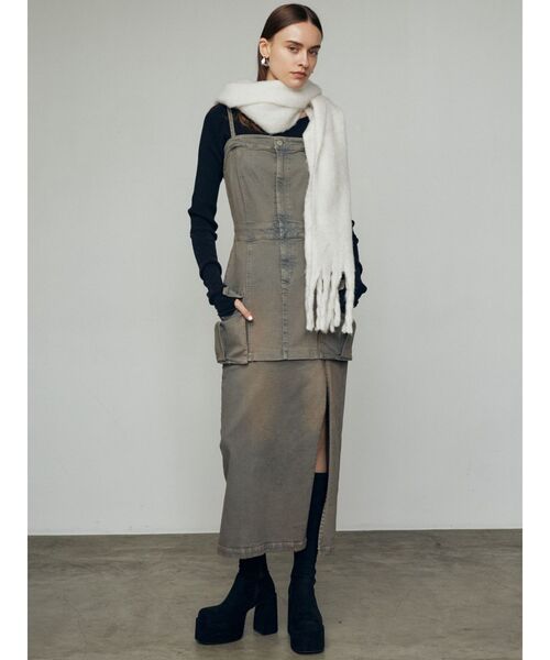 EMODA（エモダ）の「ボリュームフリンジマフラー（マフラー・レディース・グリーン/グレー/アイボリー・FREE）」の16枚目の写真