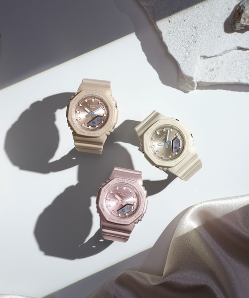 G-SHOCK(ジーショック)の「GMA-P2100シリーズ / GMA-P2100ST-9AJF(アナログ腕時計・レディース・シャンパン・FREE)」の2枚目の写真