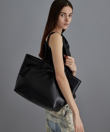 CHARLES & KEITH｜チャールズ＆キースのバッグ（A4サイズ収納可