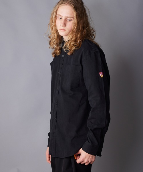 rehacer（レアセル）の「rehacer : Heavy Weight Cotton Loose Shirt with Flower Heart（シャツ/ブラウス・メンズ・ホワイト/ブラウン/ブラック・SMALL/MEDIUM/LARGE/X-LARGE）」の16枚目の写真