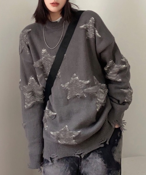 AsRiRe(アスリレイ)の「スターモチーフ ダメージニット(ニット/セーター・レディース・グレー/ブラック・M)」の3枚目の写真