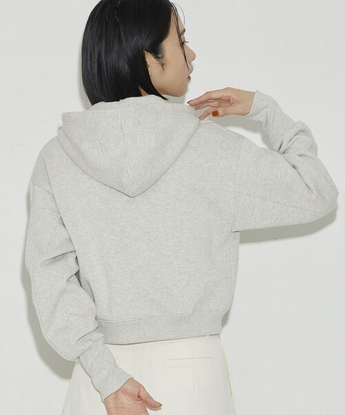 Firsthand（ファーストハンド）の「MA Firsthand/マ ファーストハンド LOGO HOODIE / ロゴフーディ / プルオーバーパーカー（パーカー・レディース・ブラック/オフホワイト/レッド/ネイビー・ﾌﾘ-）」の17枚目の写真