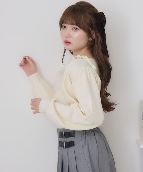 ems excite（エムズエキサイト）の「【セットアイテム】ファー付きキャミNTSET（ニット/セーター・レディース・パープル/ダークグレー/ナチュラル・FREE）」の13枚目の写真