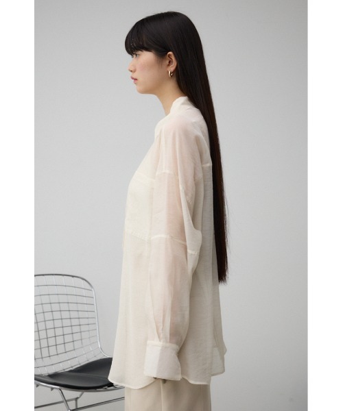 AZUL by moussy（アズールバイマウジー）の「バックスリットシアーオーバーシャツ（シャツ/ブラウス・レディース・オフホワイト/グレー/ホワイト系その他・FREE）」の8枚目の写真