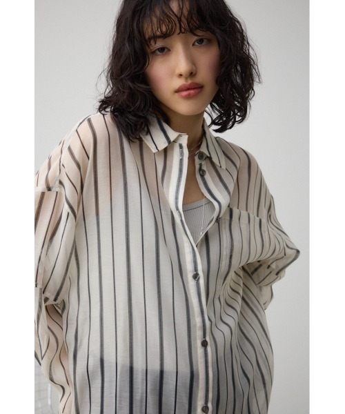 AZUL by moussy（アズールバイマウジー）の「バックスリットシアーオーバーシャツ（シャツ/ブラウス・レディース・オフホワイト/グレー/ホワイト系その他・FREE）」の16枚目の写真