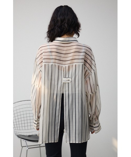 AZUL by moussy（アズールバイマウジー）の「バックスリットシアーオーバーシャツ（シャツ/ブラウス・レディース・オフホワイト/グレー/ホワイト系その他・FREE）」の21枚目の写真