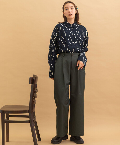 POU DOU DOU（プードゥドゥ）の「konpeitoプリントワイドスリーブシャツ（シャツ/ブラウス・レディース・ベージュ/ネイビー・M）」の7枚目の写真