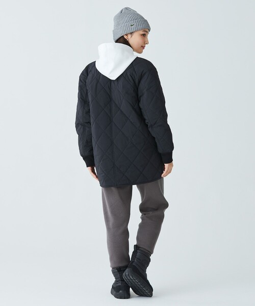 LACOSTE（ラコステ）の「ウィメンズ SERVE SLIPPER MID 2241CFA / 中綿キルティング ウィンターブーツ（ブーツ・レディース・ブラック×ブラック・23.5cm/22.5cm/24.0cm/25.0cm）」の14枚目の写真