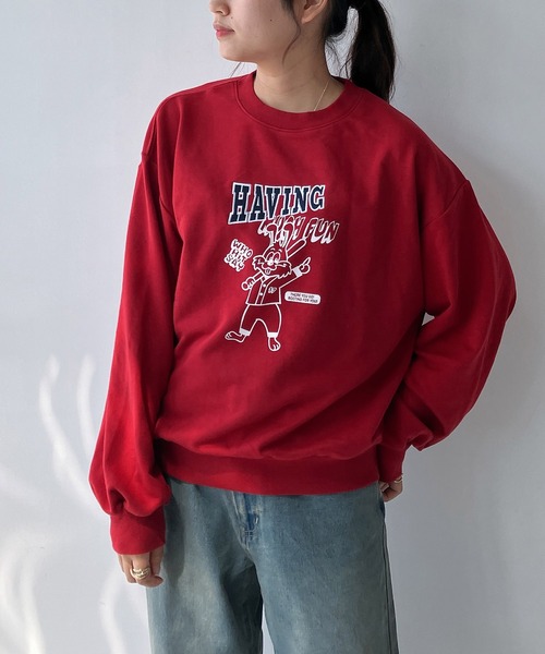 AS KNOW AS plus(アズノゥアズプラス)の「◇ウサギとロゴ刺繍 ビッグサイズスウェットプルオーバー(スウェット・レディース・レッド系/アイボリー系/ブラック系・FREE)」の10枚目の写真