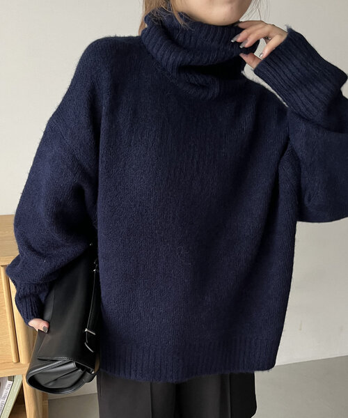 CAPRICIEUX LE'MAGE（カプリシューレマージュ）の「【もちふわシリーズ】もちふわルーズタートルプルオーバー（ニット/セーター・レディース・ベージュ/ネイビー/レッド/アイボリー・FREE）」の9枚目の写真