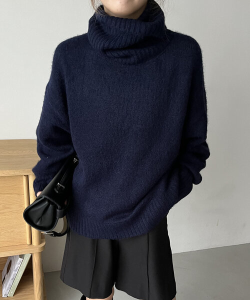 CAPRICIEUX LE'MAGE（カプリシューレマージュ）の「【もちふわシリーズ】もちふわルーズタートルプルオーバー（ニット/セーター・レディース・ベージュ/ネイビー/レッド/アイボリー・FREE）」の12枚目の写真