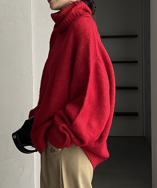 CAPRICIEUX LE'MAGE（カプリシューレマージュ）の「【もちふわシリーズ】もちふわルーズタートルプルオーバー（ニット/セーター・レディース・ベージュ/ネイビー/レッド/アイボリー・FREE）」の16枚目の写真