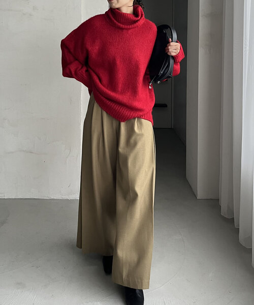 CAPRICIEUX LE'MAGE（カプリシューレマージュ）の「【もちふわシリーズ】もちふわルーズタートルプルオーバー（ニット/セーター・レディース・ベージュ/ネイビー/レッド/アイボリー・FREE）」の18枚目の写真