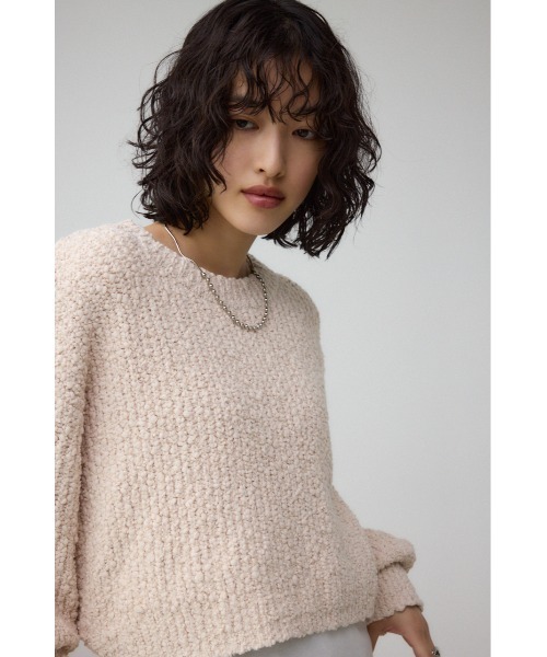 AZUL by moussy(アズールバイマウジー)の「ブークレクロップドニット(ニット/セーター・レディース・アイボリー/ブラック/レッド・FREE)」の4枚目の写真