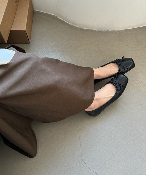 Lace Ladies(レースレディース)の「レザー調 スクエアトゥ リボン フラット パンプス(パンプス・レディース・ブラウン/ブラック/シルバー/アイボリー・25cm/23cm/23.5cm/24cm/24.5cm/22.5cm)」の17枚目の写真