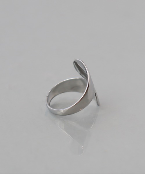 ieLS（イエルズ）の「金属アレルギー対応「ieLS」ステンレス　デザインリング　フリー（リング・レディース・ゴールド/シルバー・ONE SIZE）」の7枚目の写真