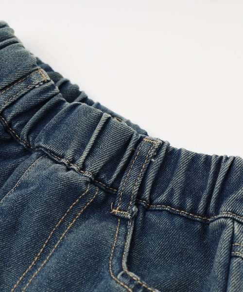URBAN CHERRY（アーバンチェリー）の「ハートダメージデザインストレートデニムパンツ（デニムパンツ・キッズ・ブルー・130cm/140cm/150cm/120cm/110cm）」の4枚目の写真