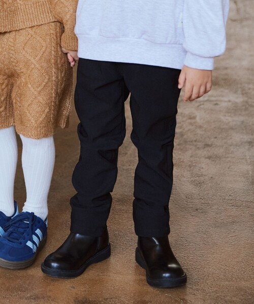BEAMS mini（ビームスミニ）の「ベーシック ストレッチ パンツ 2025SS（90～150cm）（その他パンツ・キッズ・ブルー系その他4/ブラック・130/120/90/140/110/100/150）」の2枚目の写真