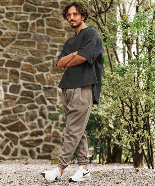 CAMBIO(カンビオ)の「mt9419- Span Fraise Short Sleeve Key Neck Cut Sew カットソー(Tシャツ/カットソー・メンズ・ホワイト/ブラック/チャコール・S/M/L)」の19枚目の写真